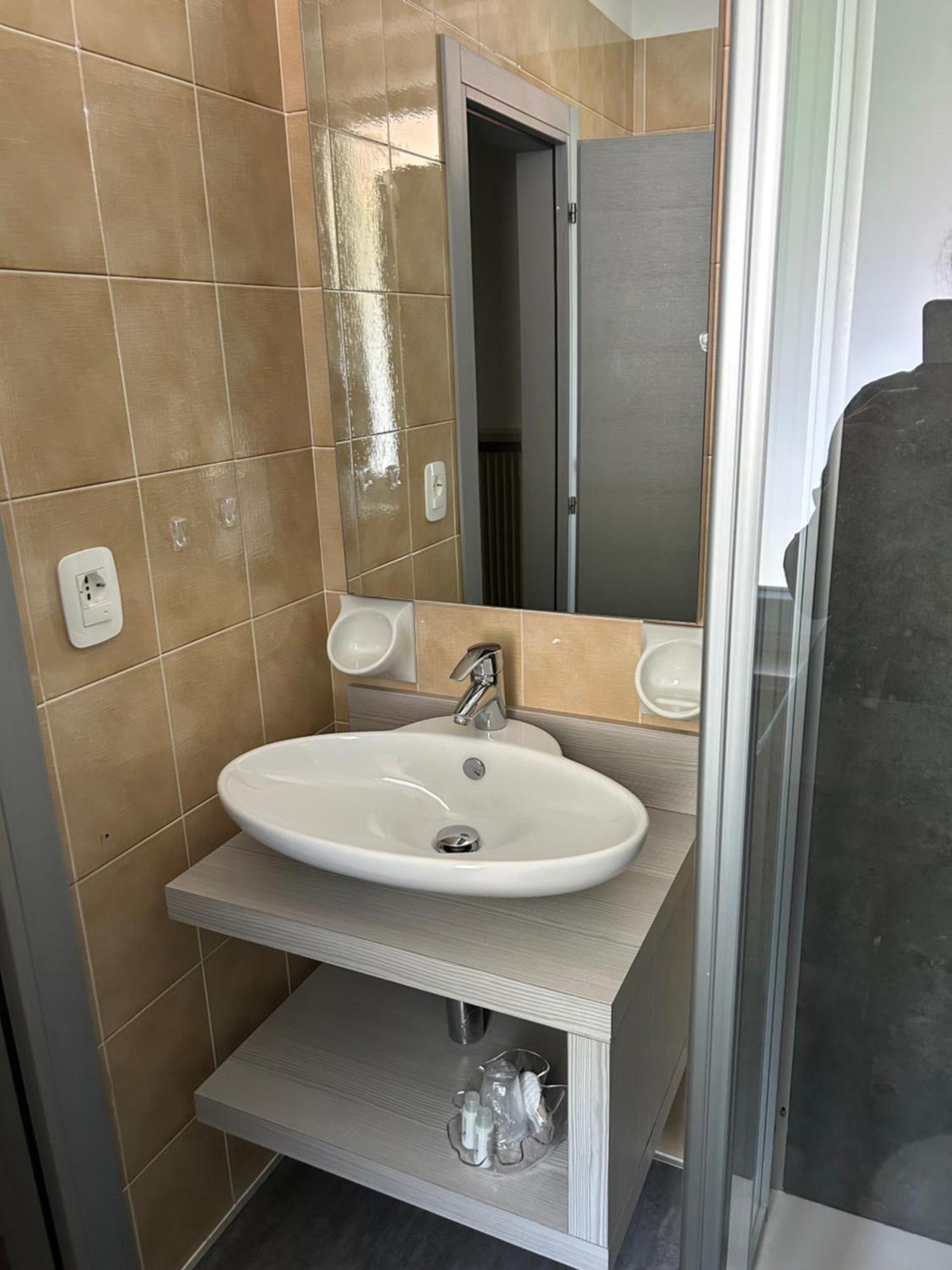Hotel San Carlo Malcesine Luaran gambar